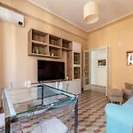 Apartment Guesthost - Bright - San Pietro & Castel Sant'angelo